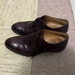 Beckett Simonon Kent Wingtip Oxblood Yates  Leather Oxford Mens Shoe Size 9.0 Fashion: Beckett Simonon Yates Oxford Brogues — Rigel Gemini main image 4